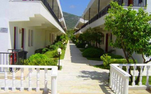 The Palm Club Apart Otel