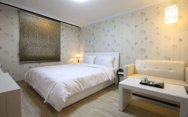 Gallery Park Hotel