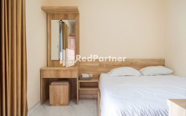 Guest House B Fren Syariah Near JIH Yogyakarta RedPartner