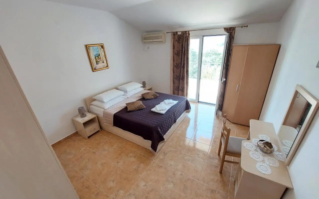 Vala Apartments