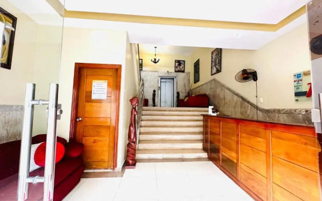 Aparta Hotel Roma II