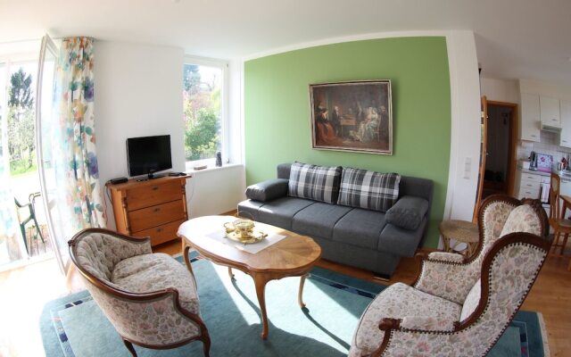Zauberhafte Ferienwohnung am Schönberg