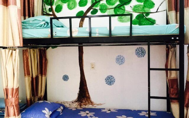 Moc Homestay Coffee - Hostel