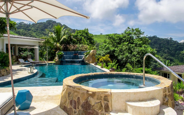 The Retreat at Altos del Monte