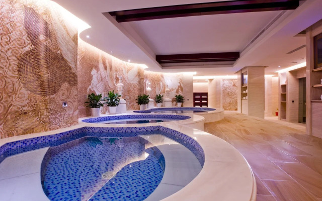 Ningbo Nanyuan Universe Deluxe Hotel