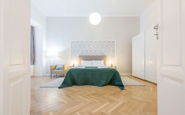 Oasis Apartments - King Street I