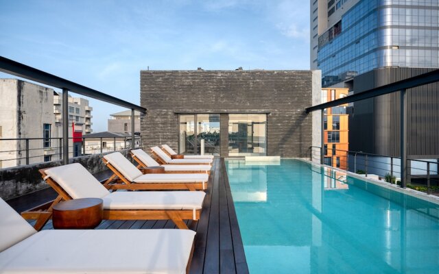 Taprobane House