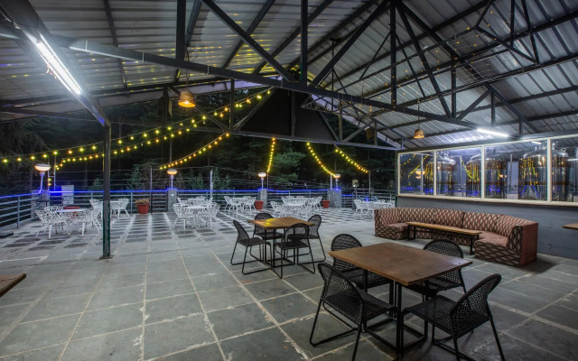 Golden Tulip Manali Hotel