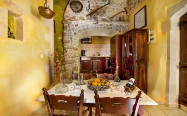 Samonas Traditional Villas Green Villa Faskomilia - 75m Maisonette