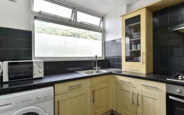 Tower Bridge Accommodation - 8