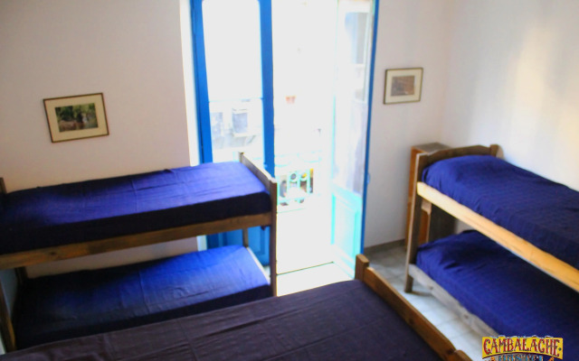 Cambalache Hostel