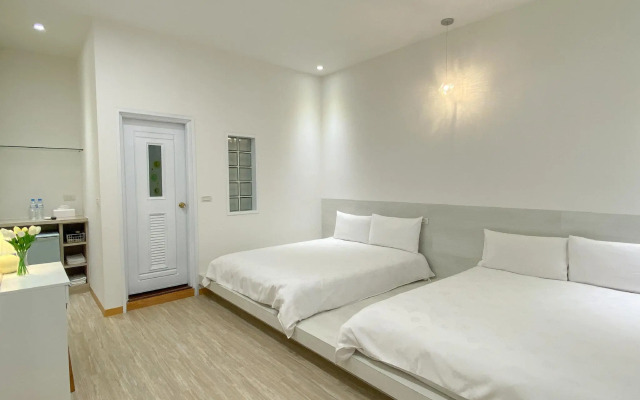 Tourist Home B&B