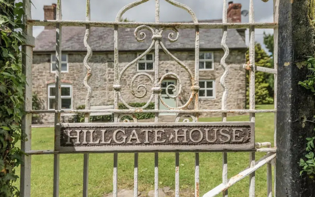 Hillgate House