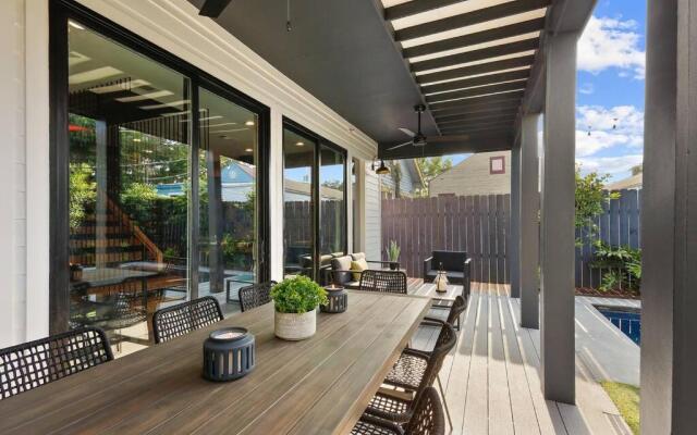 Hidden Oasis With Private Pool - Near FQ