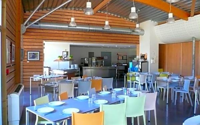 Auberge De Jeunesse Hi Grenoble