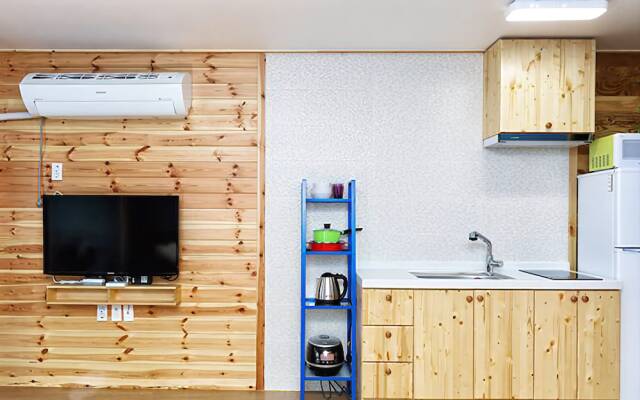 Yeosu Pierre Mont Pension