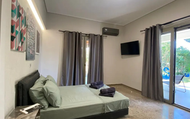 Kalamata Garden Haven - Escape Amidst Greenery