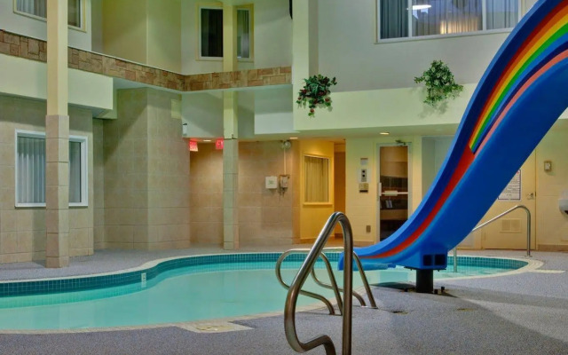 Holiday Inn Express Red Deer by IHG