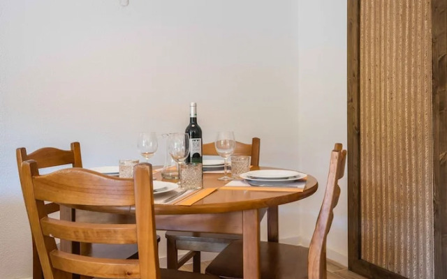 Salgados 1 Bedroom Apartment - 500m da Praia