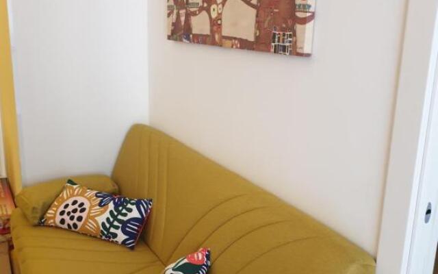 Francy House 2