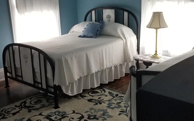 The Old Victorian Inn