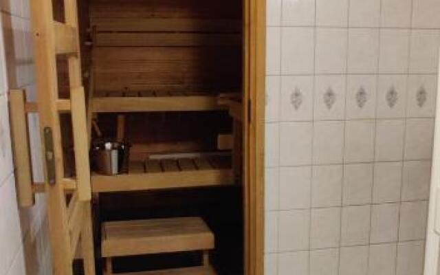 City center apartment with sauna, Rovakatu 13