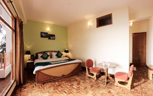 Goroomgo Kalra Regency Shimla