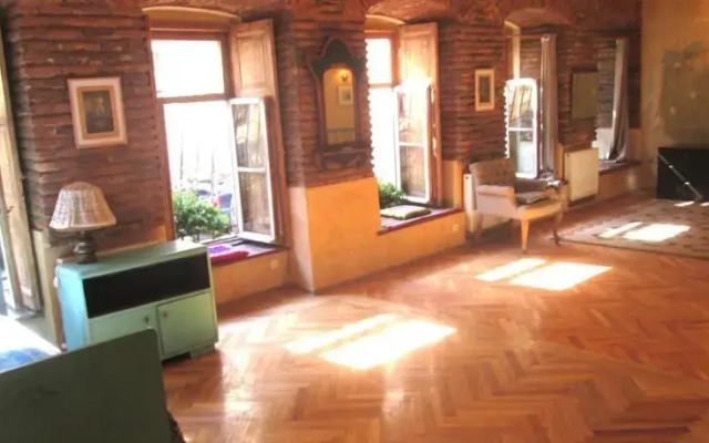 Loft in Art Nouveau