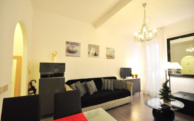 Holiday Apartments Rome - Trevi Fountain