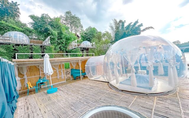 The Three Bubble Houses