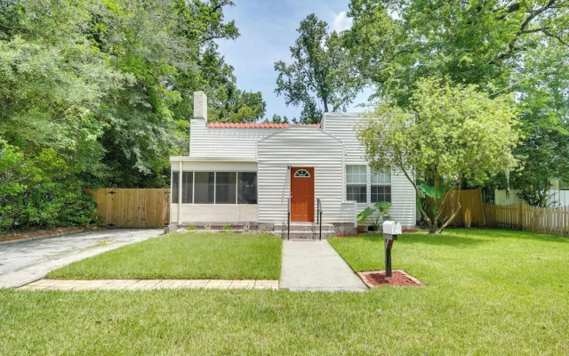 Jacksonville Vacation Rental ~ 7 Mi to Downtown!