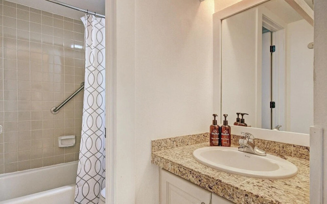 Newly Remodeled Ski-In Ski-Out Right By The Lift - FP304 by RedAwning