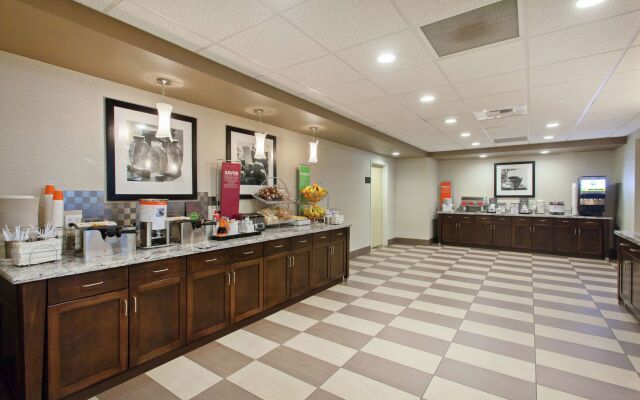 Hampton Inn Seattle/Everett