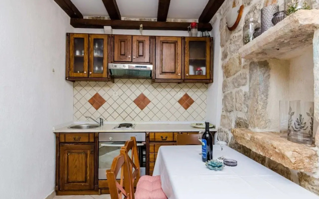 Holiday Home St George - Two Bedroom Apartment With City View