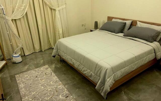 شقة انيقه بصاله وغرفه نوم - دخول ذاتي