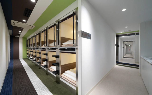 Capsule Hotel Jgarden Shin-Osaka