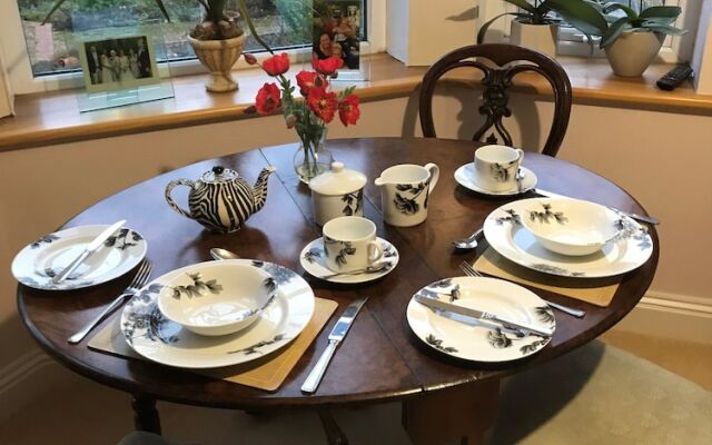 Holywell House B & B