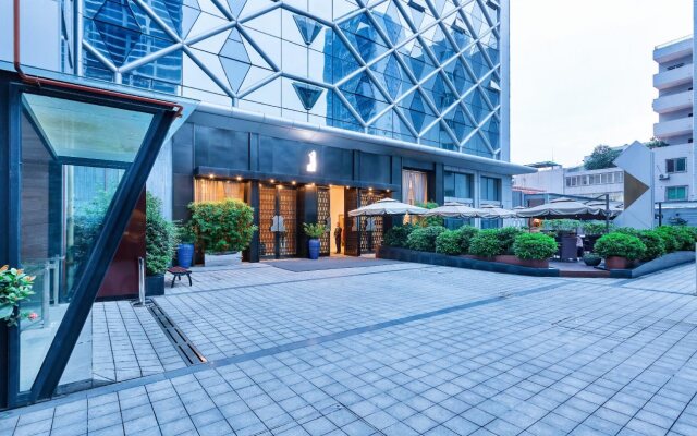 Hampton Apartments by Hilton Chengdu Chunxi Road