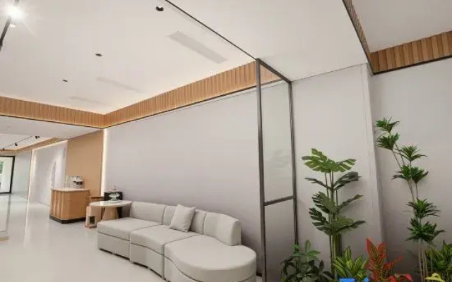 Yunpan Noah River View Resort Hotel