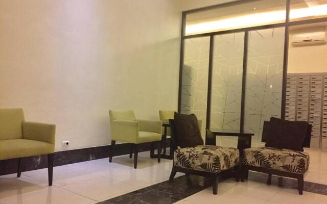 Pioneer Woodlands Condominium