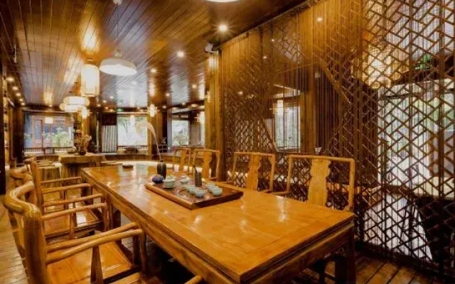 Zizai Inn