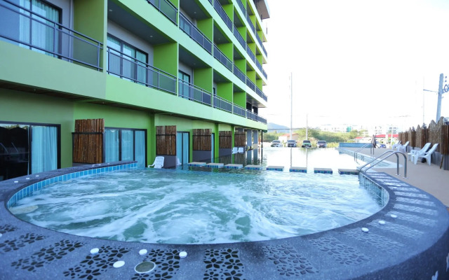 Bullkool Hua Hin Pool Villa