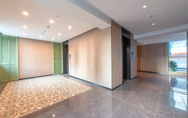 Huanyi Hotel