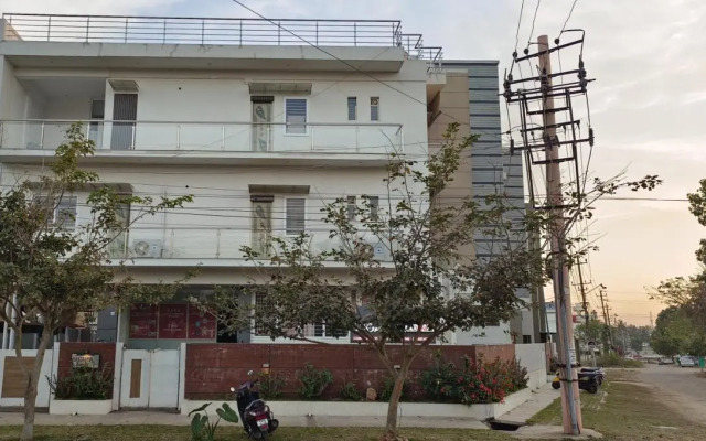 Sugamya Corner Guesthouse