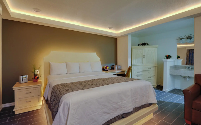Romantic Inn & Suites
