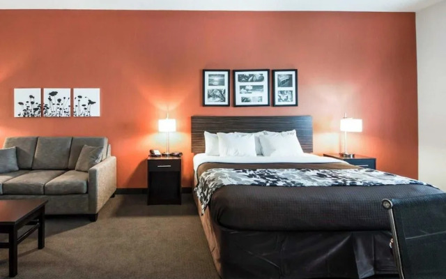 Sleep Inn & Suites Hennessey North