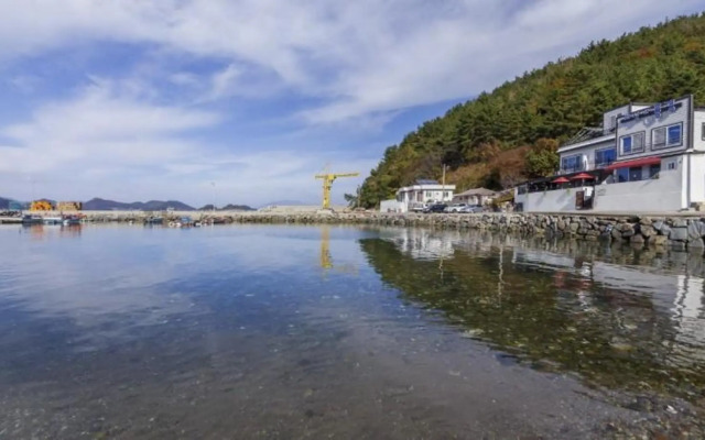 Yeosu Ocean View Pension