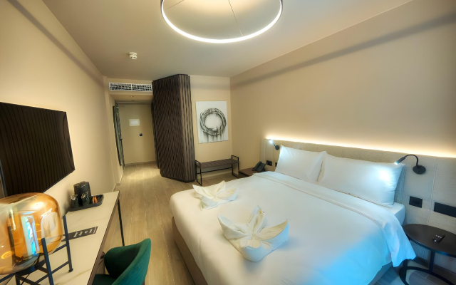 Aste Hotel
