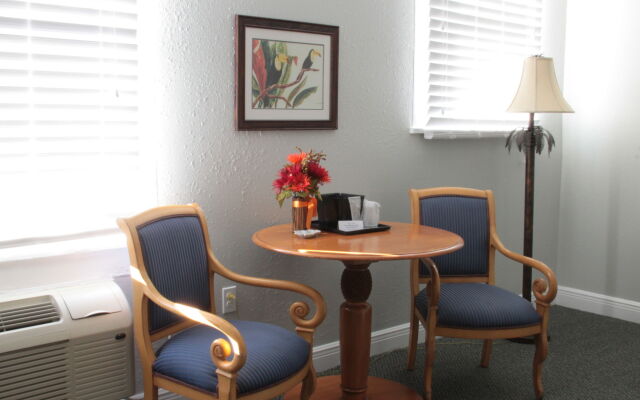 Crystal Bay Historic Hotel