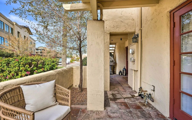 Scottsdale Condo w/ Pool Access, Near Old Town!